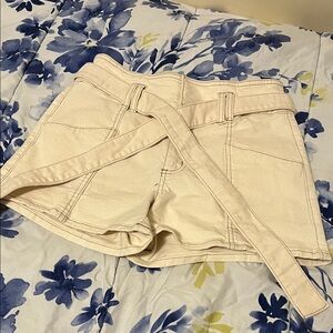 Stylish Women's Tan Cargo Shorts